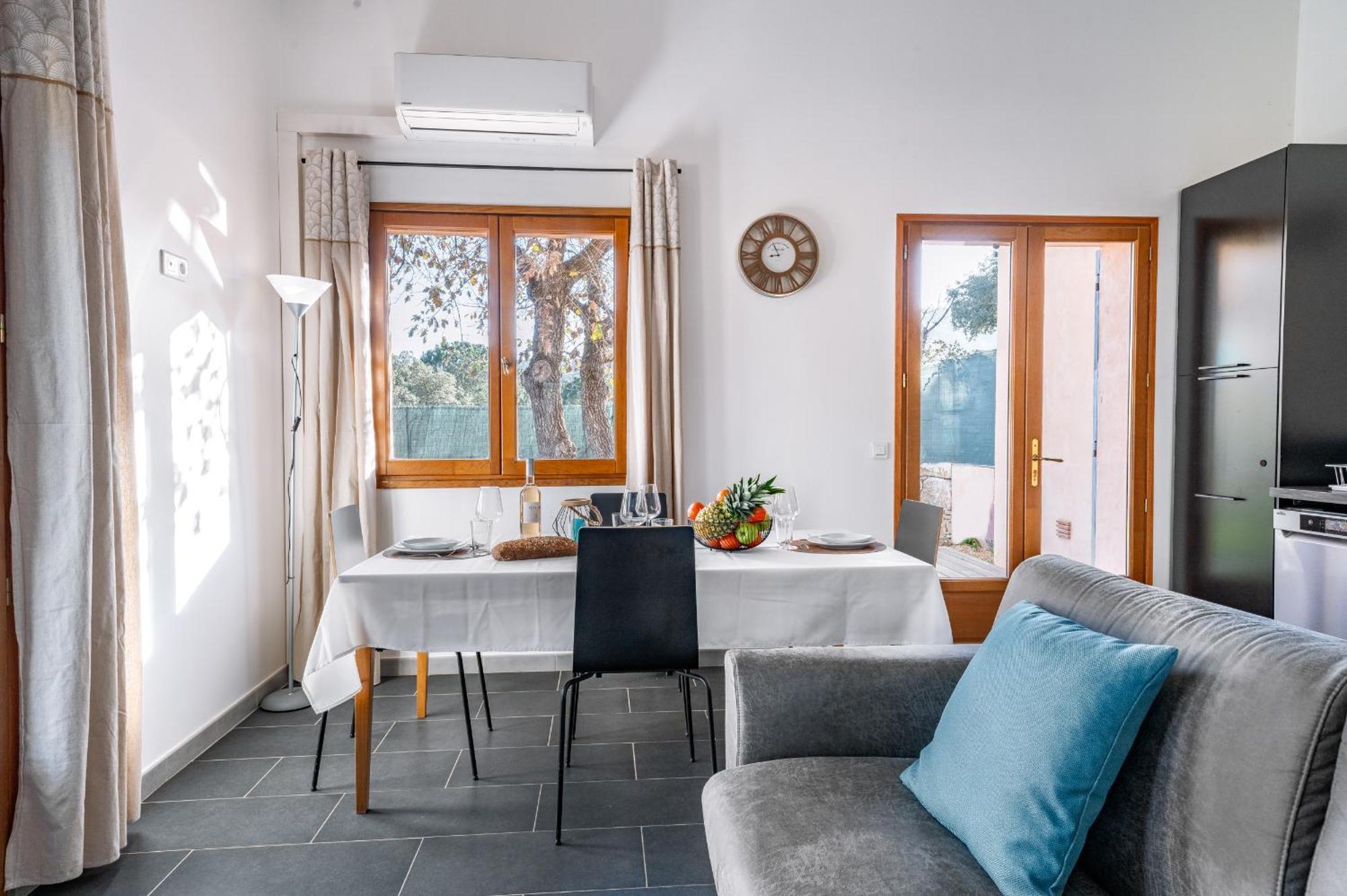 4 Personnes Climatise - Golfe St Tropez * Le Plan-de-la-Tour